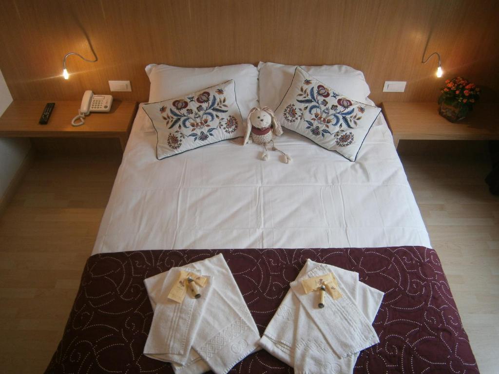 Le Badie Wine Resort Rosazzo الغرفة الصورة